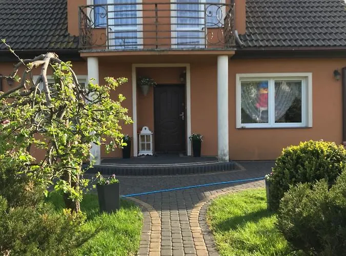 ロッジ Letniskowe U Marty ウェバ